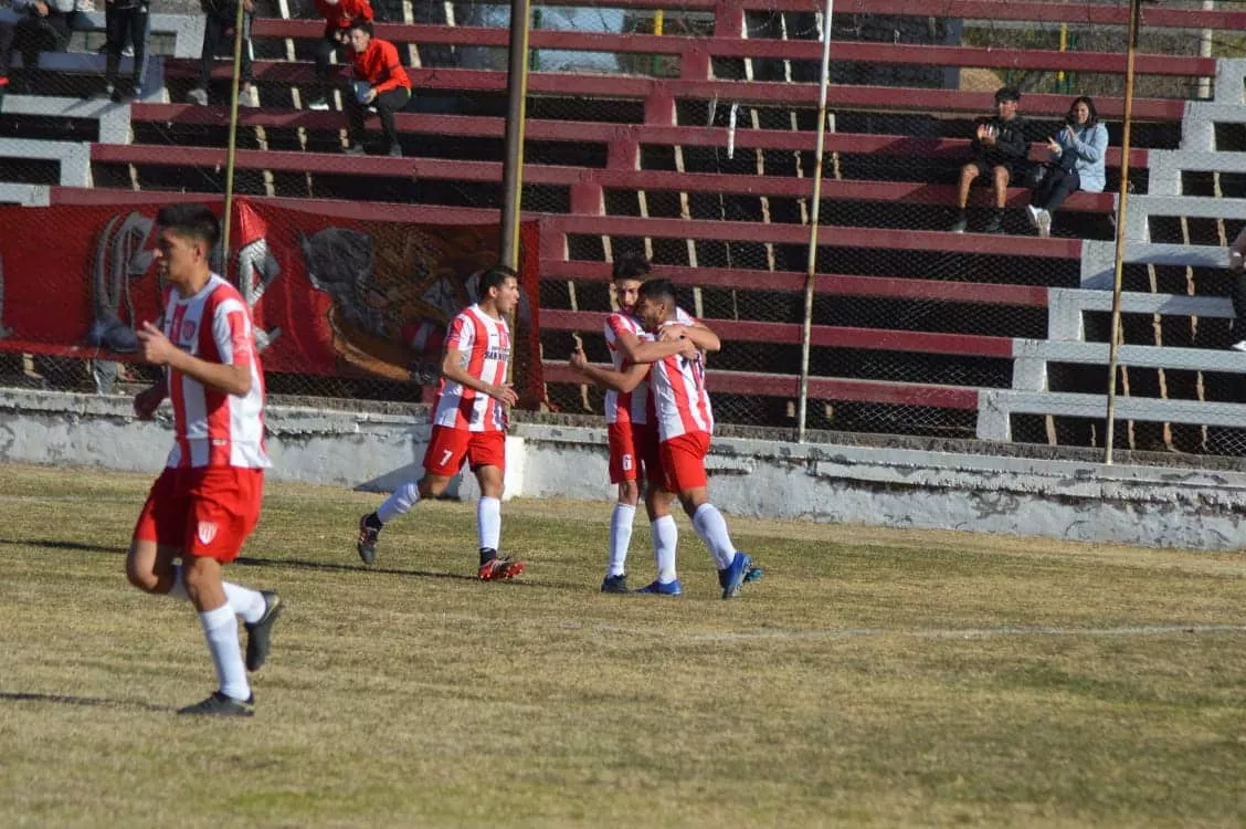 Liga Mendocina, San Martín 2- Palmira 1