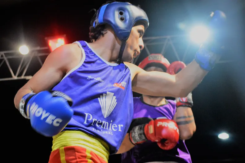 Boxeo, Guantes de Oro, todos los viernes