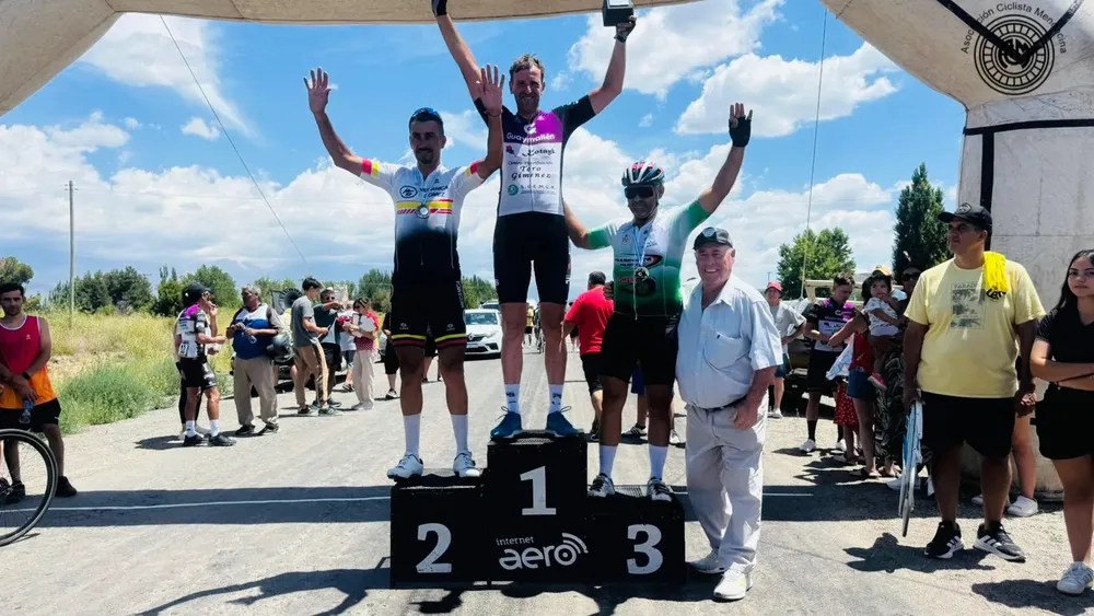 Ciclismo, podio, Aserradero Buci