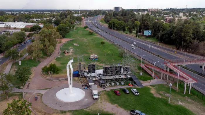 WhatsApp-Image-2024-01-30-at-21.49.54-3-700x393