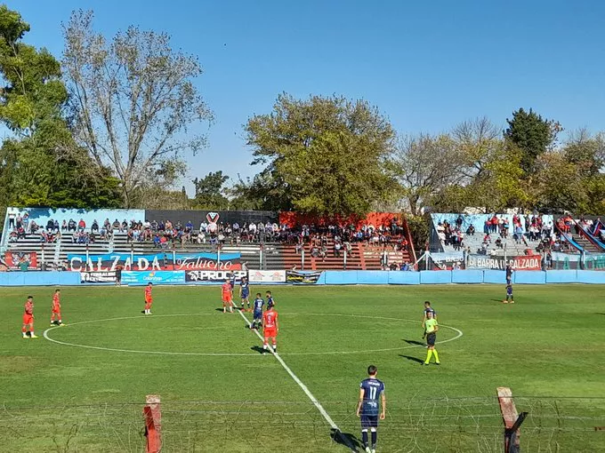 Primera Nacional, Brown de Adrogué 1- Independiente Rivadavia 1