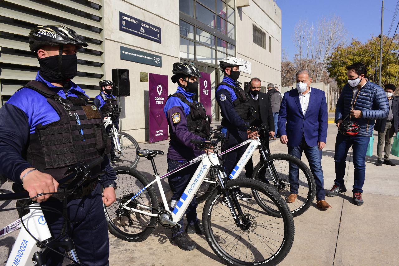 Firmas de convenio Muni Ministerio de Seguridad 18