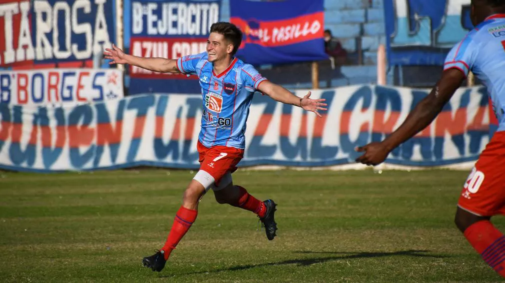 Güemes, Nicolás Retamar 2 goles, diario Panorama Santiago del Estero