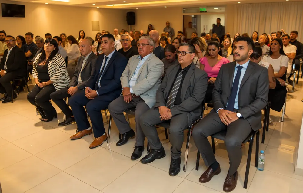 El acto se desarrolló en el Auditorio de UTHGRA Seccional Mendoza