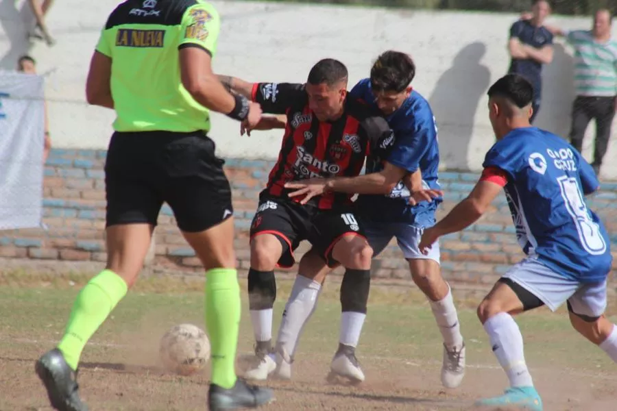 Liga Mendocina, Municipal 0- Fadep 1