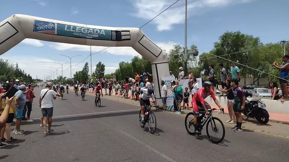 Ciclismo, 10ma carrera, Maipú