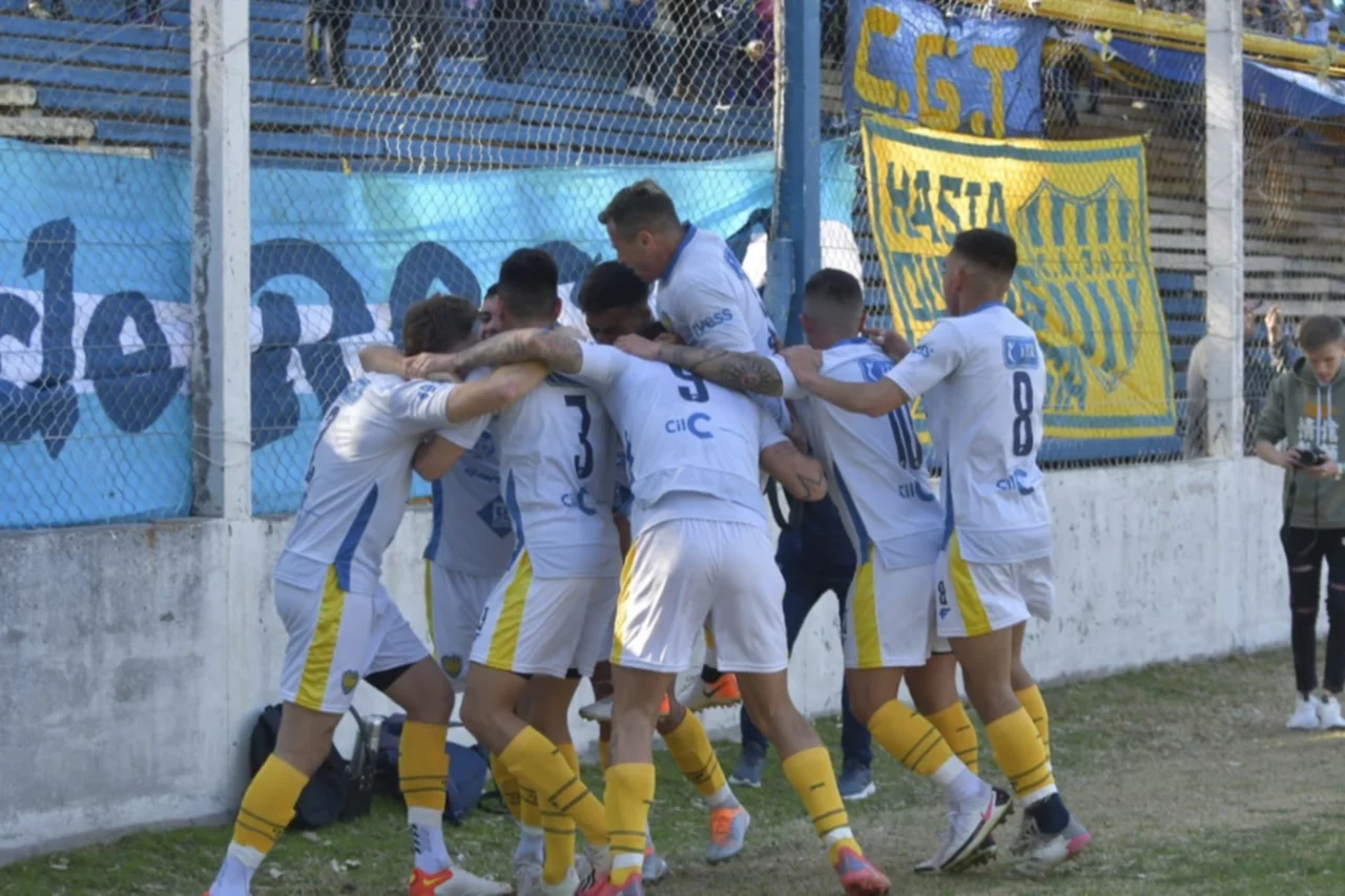 Federal A, Juventud Unida 3- Olimpo de Bahía Blanca 1