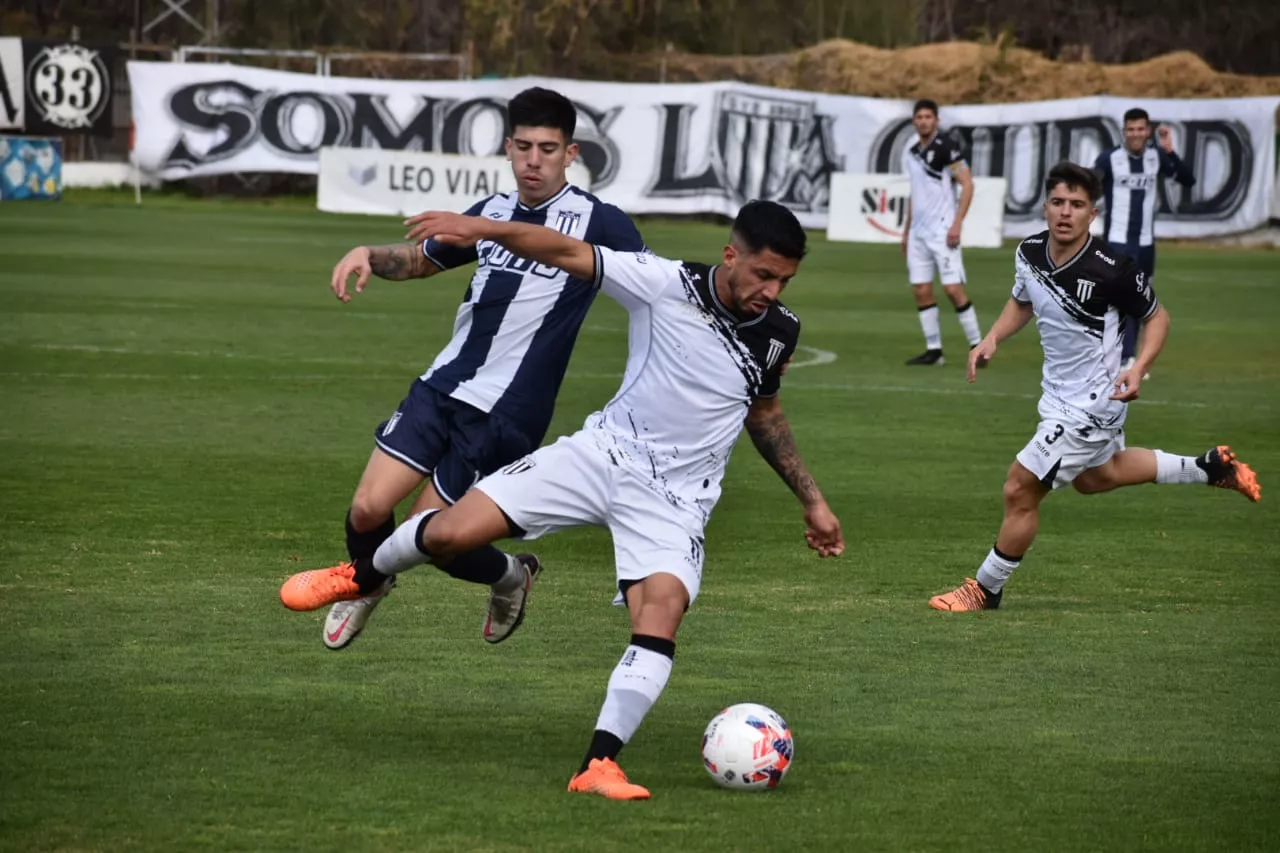 Ascenso, Gimnasia 0- Tristán Suárez 0