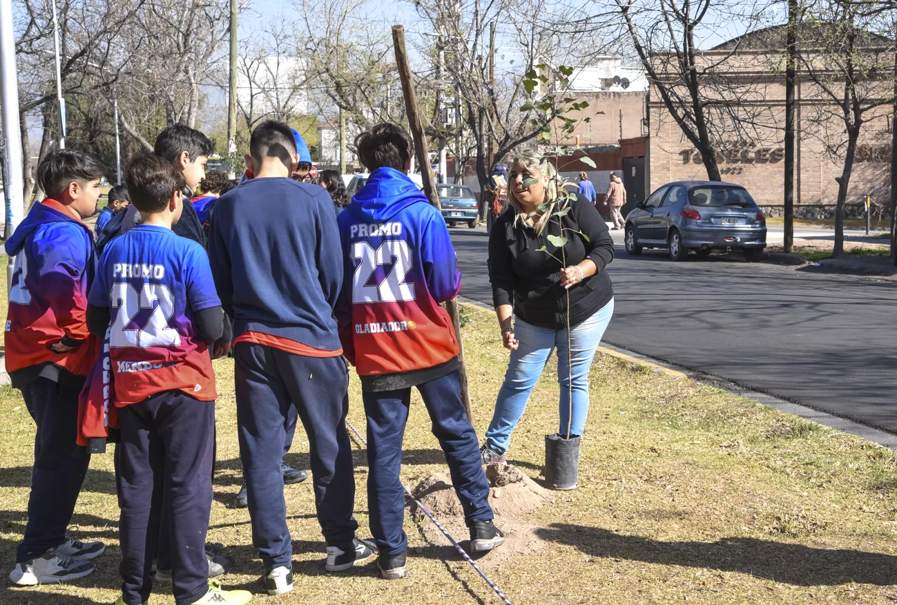 Cierre Mes del árbol (21)