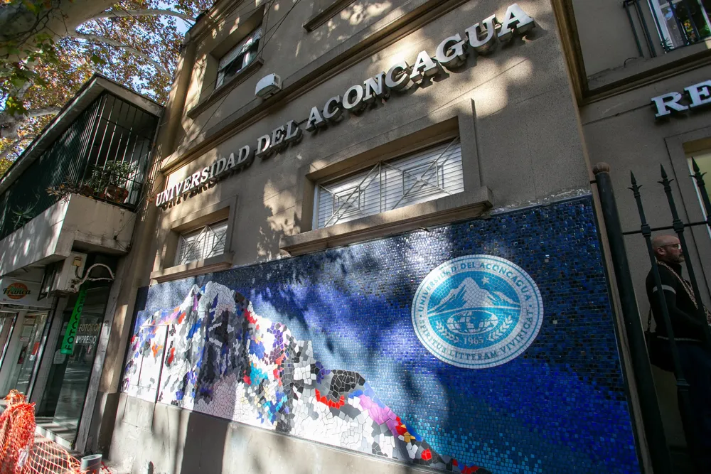 Univ Aconcagua