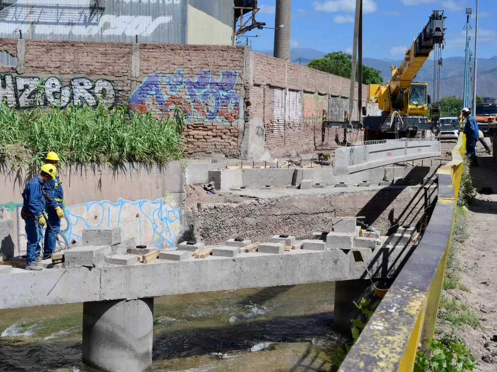 obras tomba 4