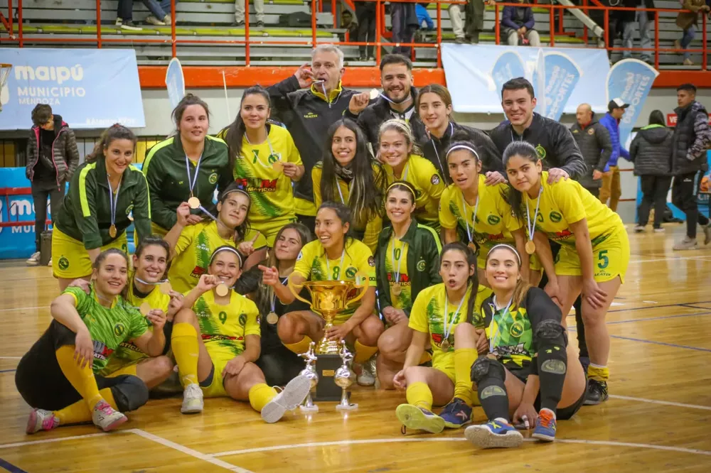 Futsal, Cementista Campeón femenino