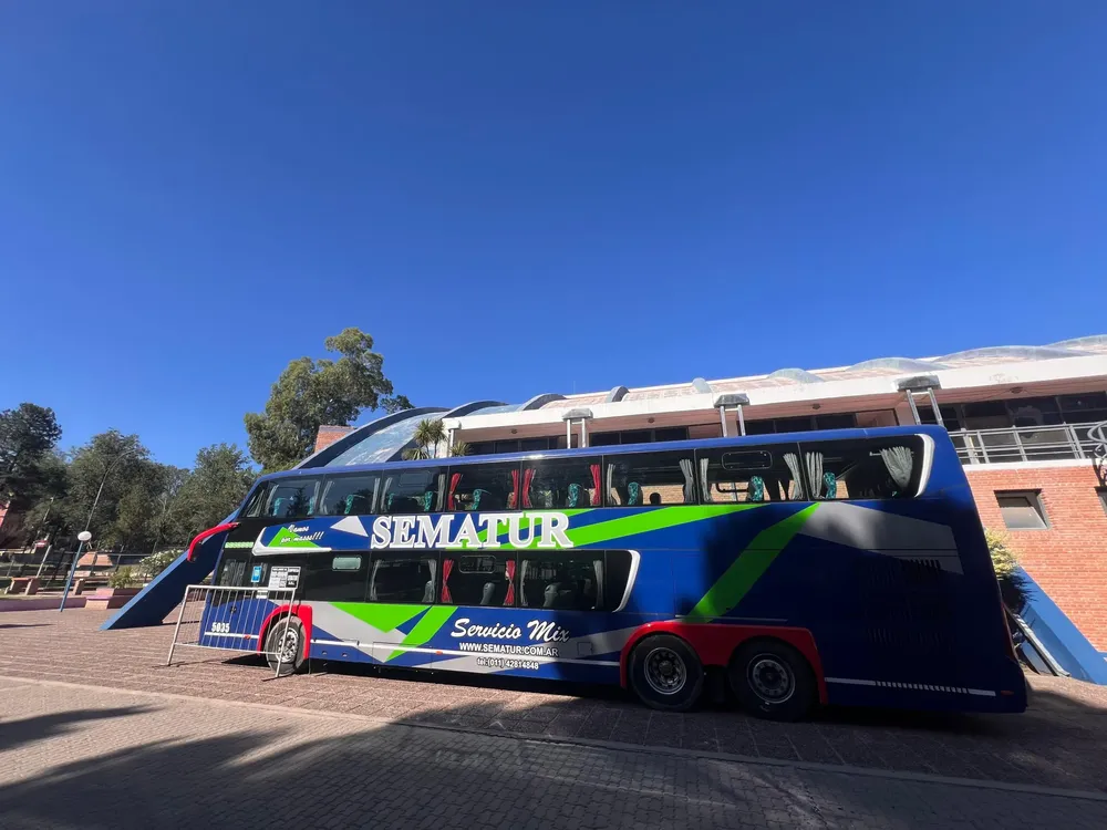 San Luis, el colectivo de la discordia