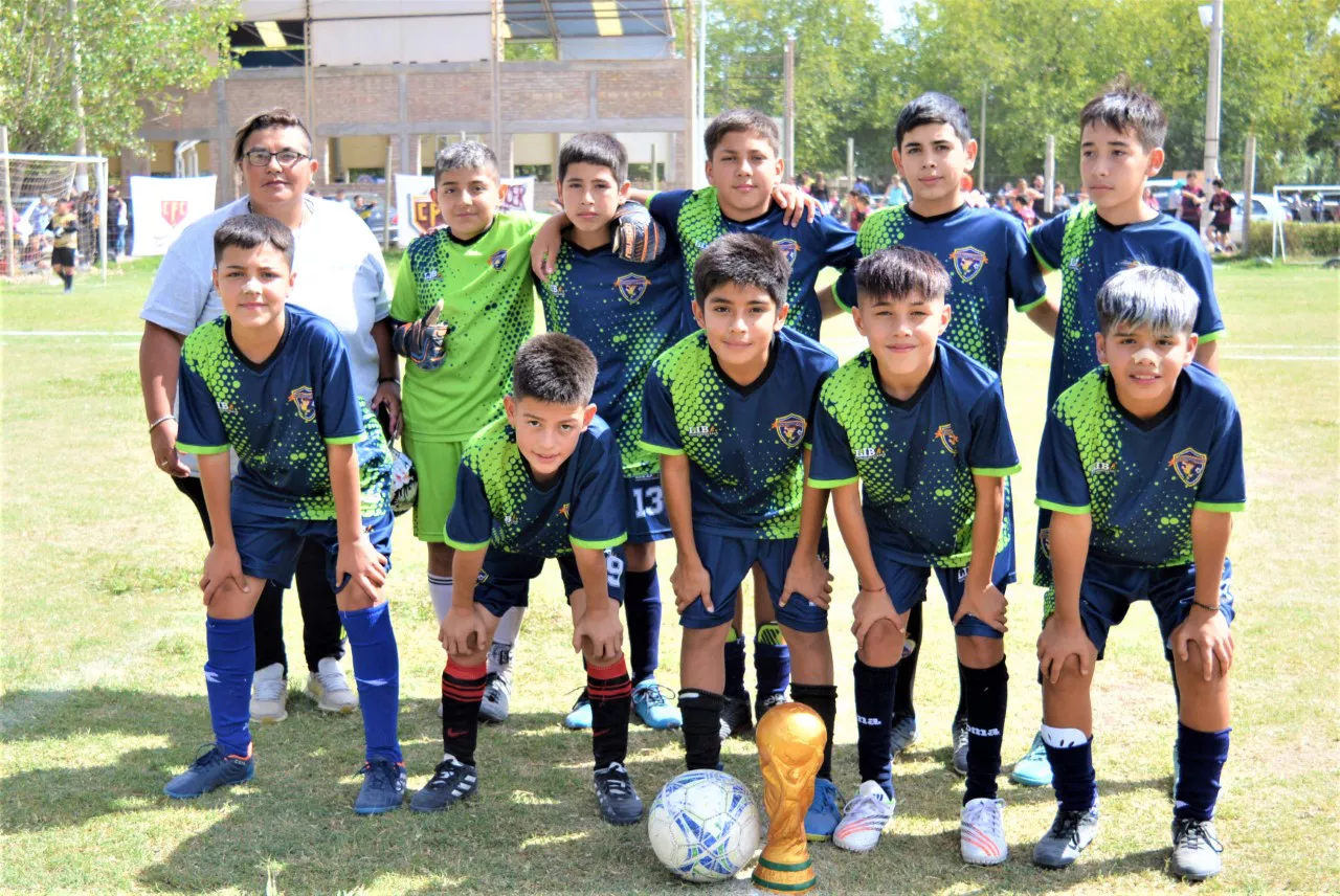 LIga Infantil, 1
