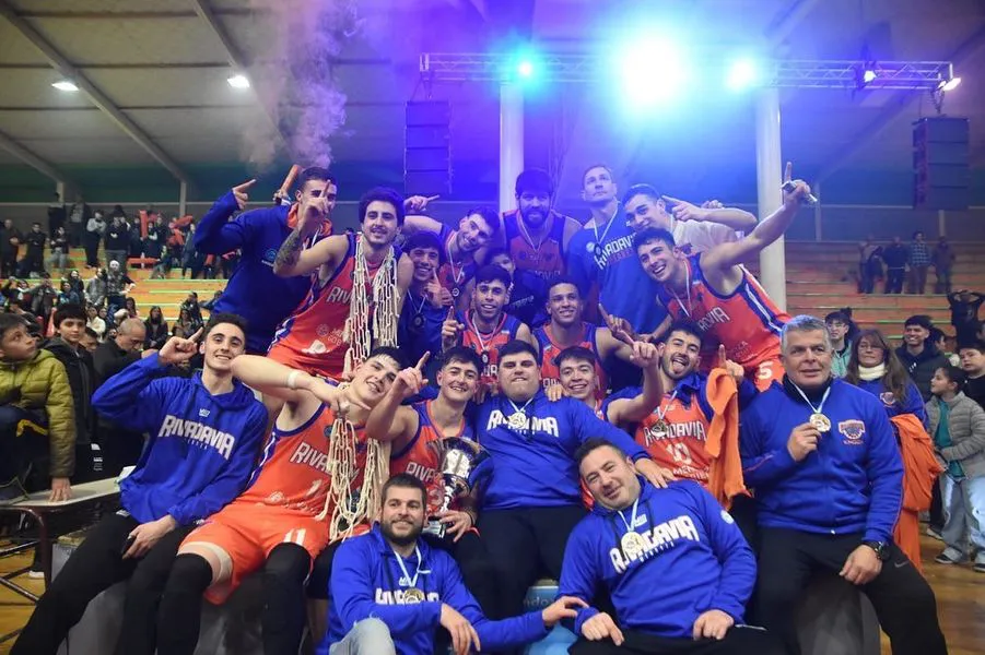 Basquet, Rivadavia gritó Campeón