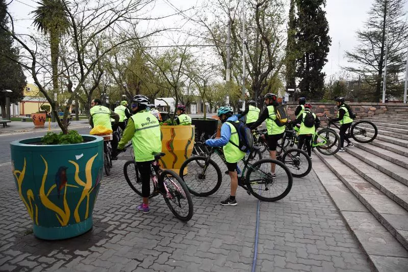 Bicitour, descubriendo Gllén (7)