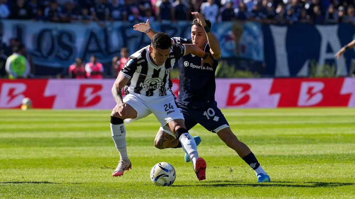 Independiente Rivadavia, Gimnasia y Esgrima, Superclásico