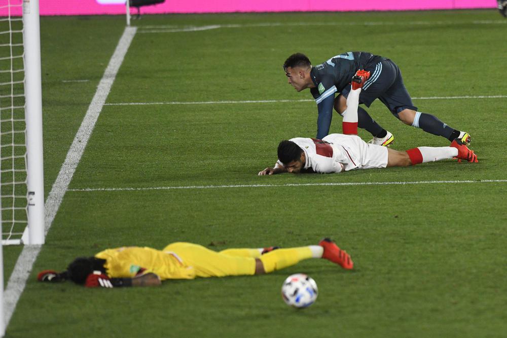 Eliminatorias, Argentina 1- Perú 0