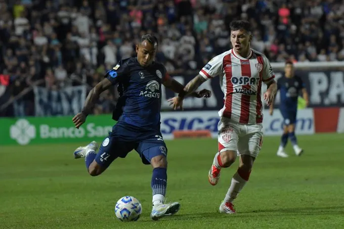 Independiente Rivadavia, Unión de Santa Fe