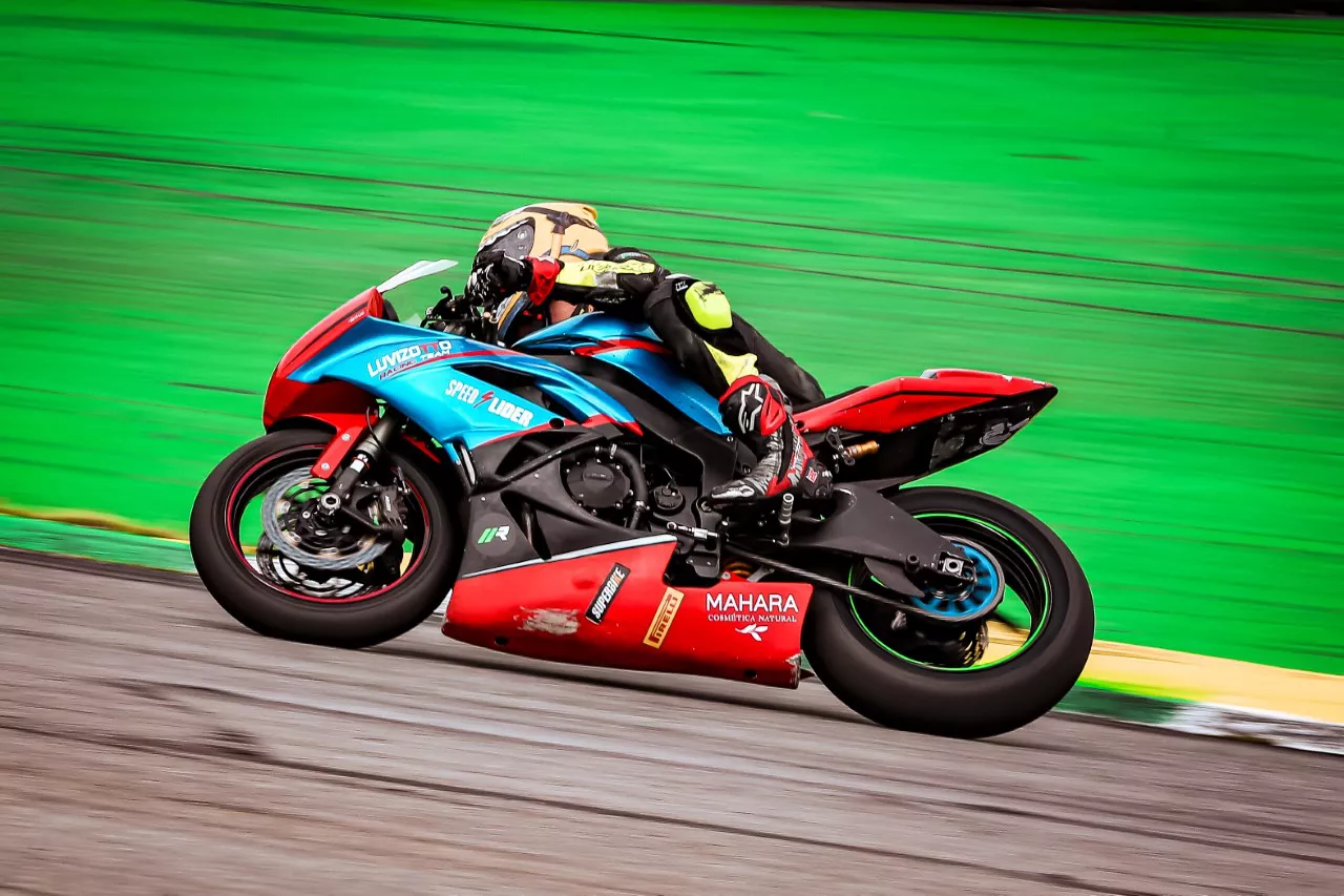 Superbike, Pandolfino en Brasil