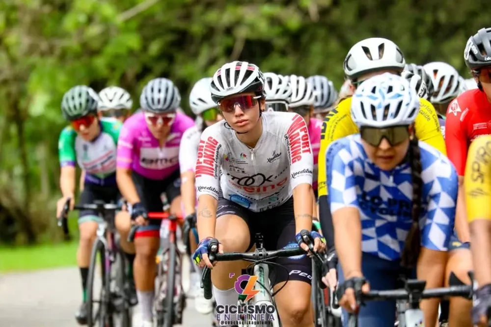 Ciclismo, Coty Pezzotti