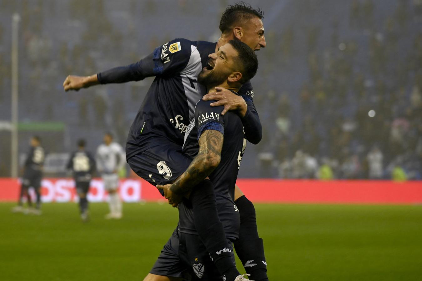 Independiente Rivadavia, Velez Sarsfield, Liga Profesional