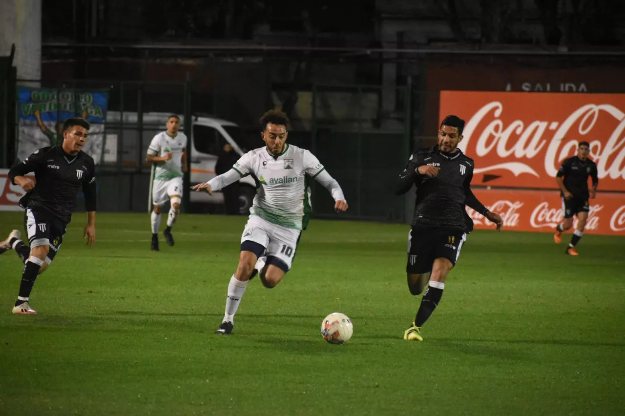 Nacional, Ferro 0- Gimnasia 0
