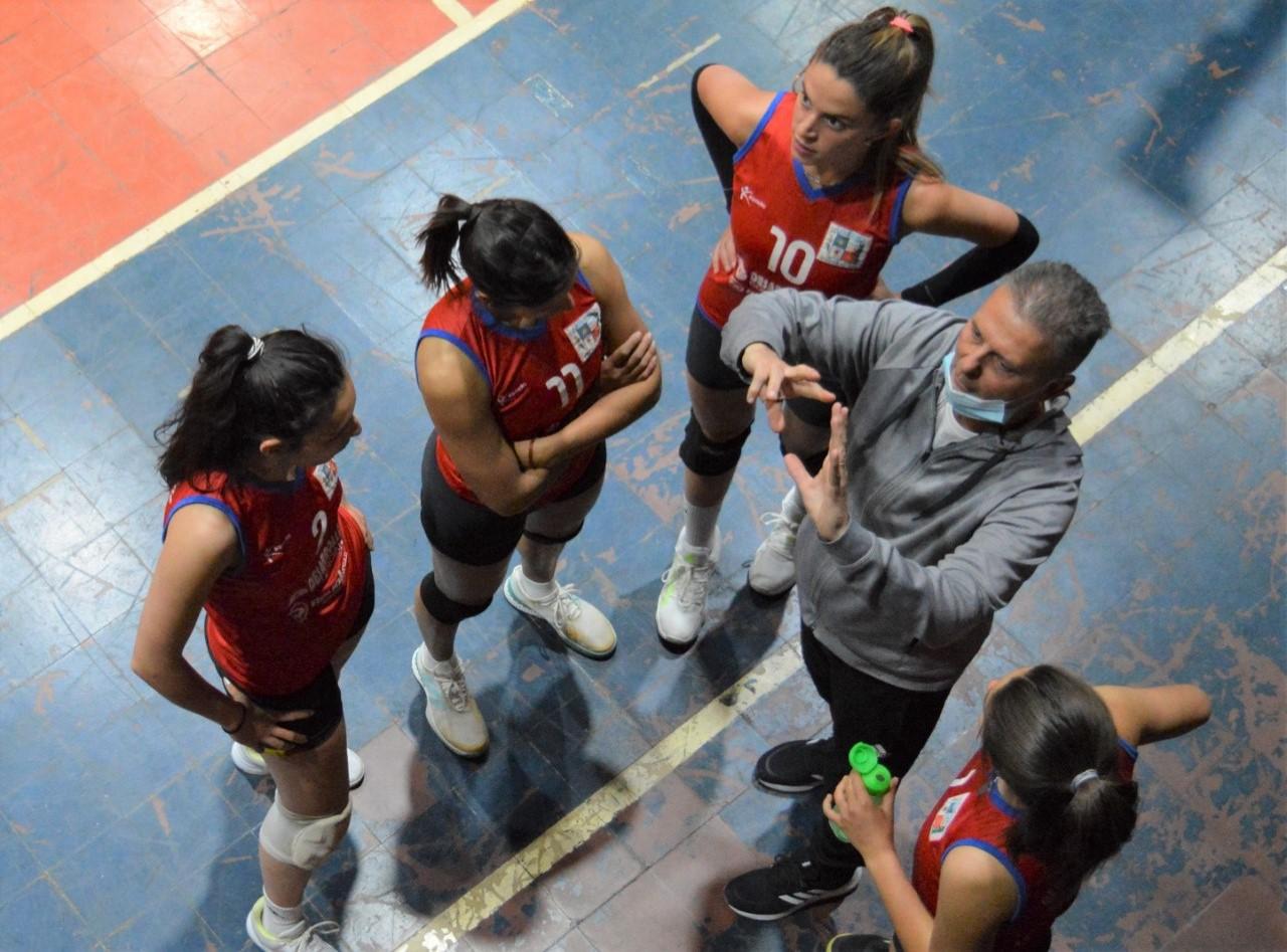 Voley, femenino, Circulo Policial vs Murialdo