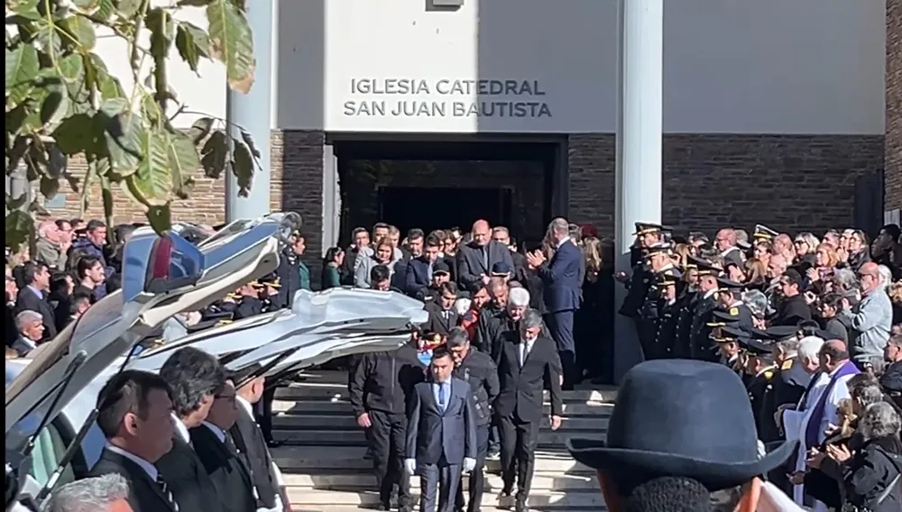 Funeral funcionarios muertos en tragedia helicóptero