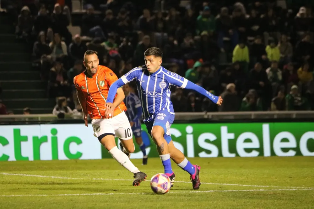 Godoy Cruz, Banfield, Liga Profesional