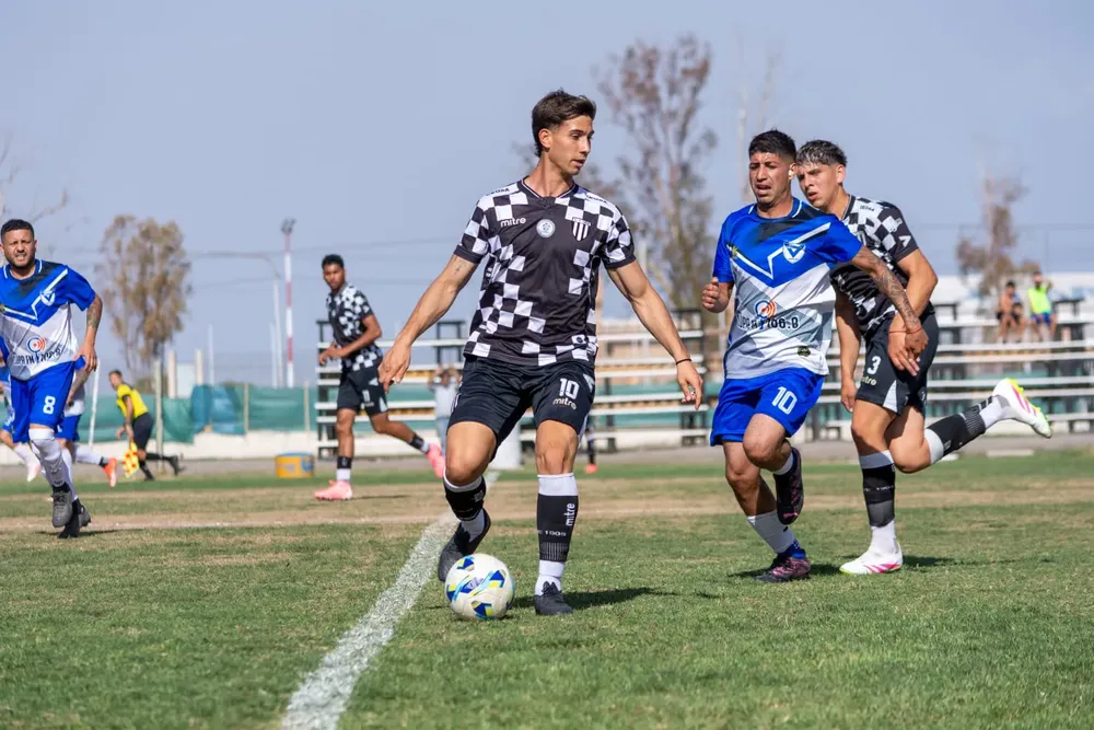 Liga Mendocina, Gimnasia, Luzuriaga