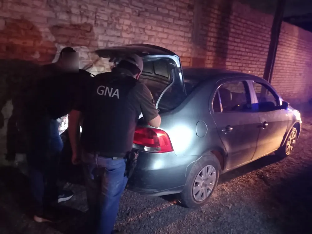 Allanamiento en Mendoza detenidos (4)