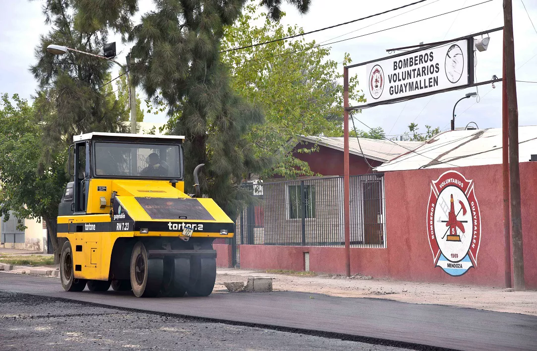 Lateral Norte de Acceso Este (17)