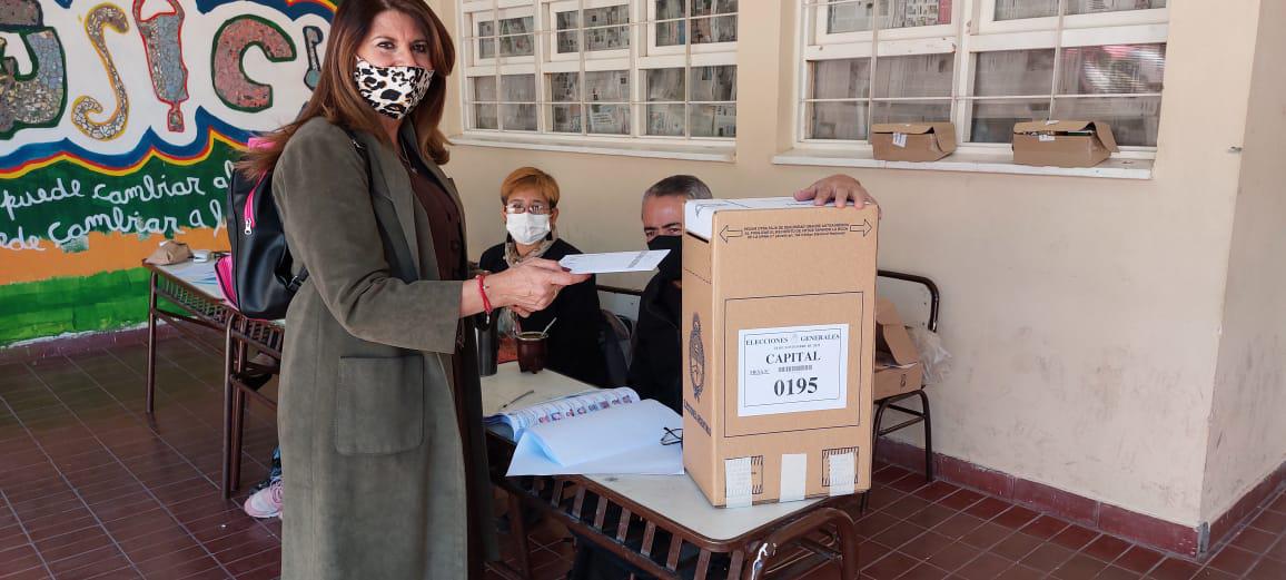 voto Laura Carbonari