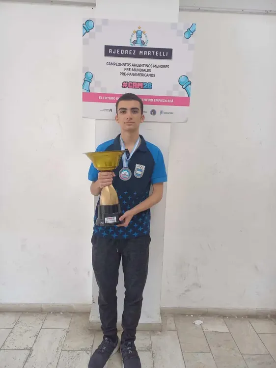 Ajedrez, Aarón Bazán Romero, bicampeon argentino