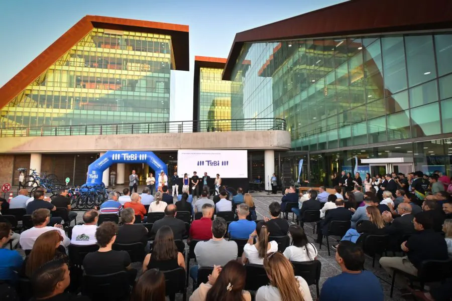 WhatsApp-Image-2025-02-17-at-21.56.42-900x600