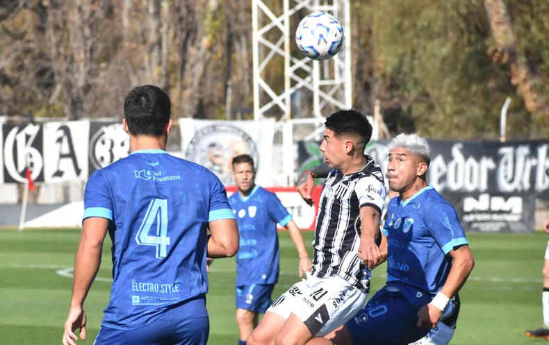 Gimnasia y Esgrima, Témpeley