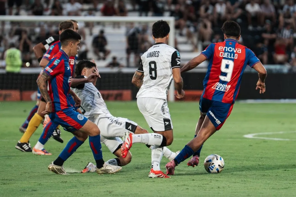 Gimnasia y Esgrima, San Lorenzo