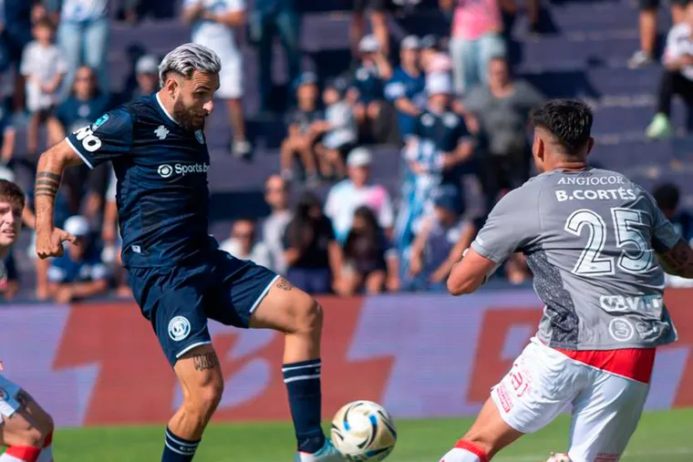 Independiente Rivadavia, Argentinos Jrs.