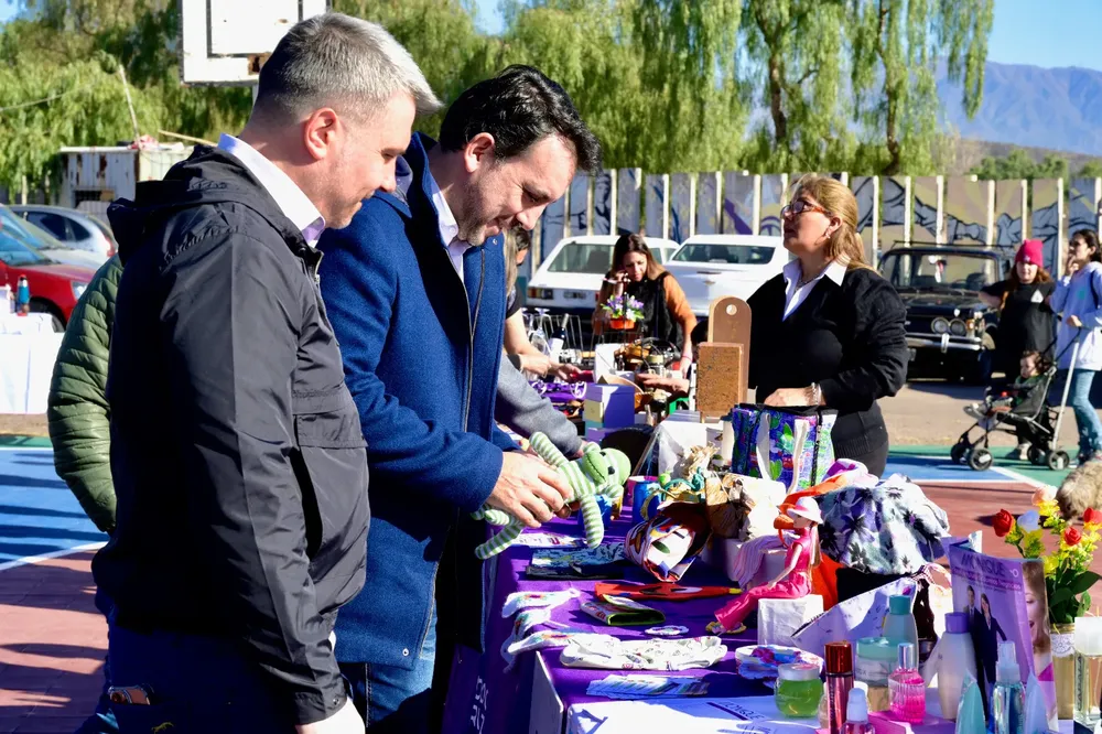 talleres de oficios egresados godoy cruz mendoza garcia zalazar costarelli