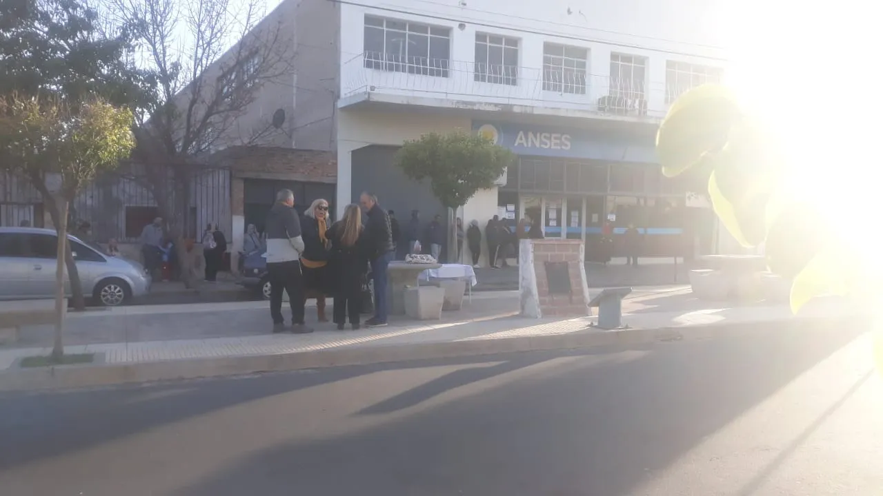 san luis reclamo docentes jub 5