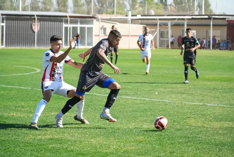 Federal A, Fadep, Deportivo Rincón de Neuquén