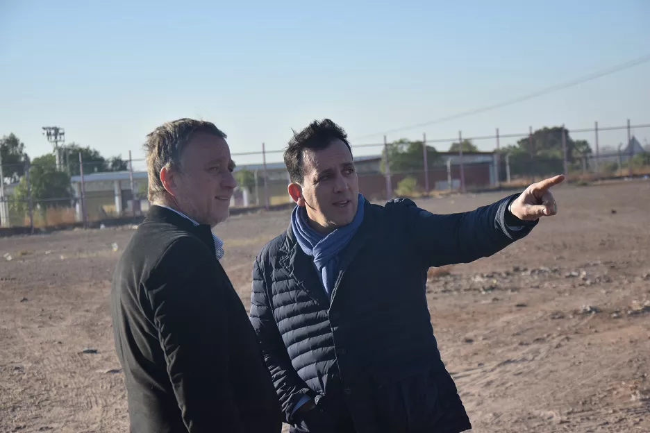 tadeo garcia zalazar en granja solar godoy cruz 1