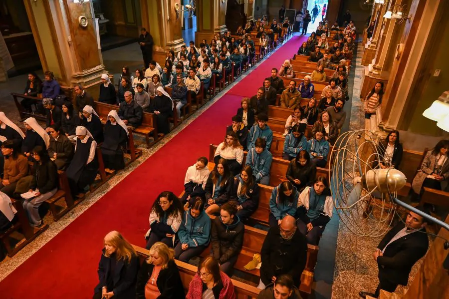 WhatsApp-Image-2025-04-21-at-09.48.57-2-900x599