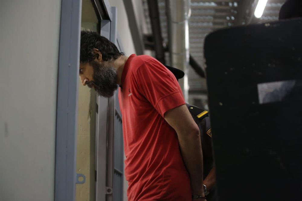 Debate Juicio por jurados c/ Gil Pereg  Acusado por Homicidio Agravado por el vinculo en concurso real y Homicidio simple agravado por el uso de arma de fuego (Art 80 nc 1, 55, 79 y 41 del Código Penal Argentino). 
Fotos Ministerio Público Fiscal Mendoza - Argentina 