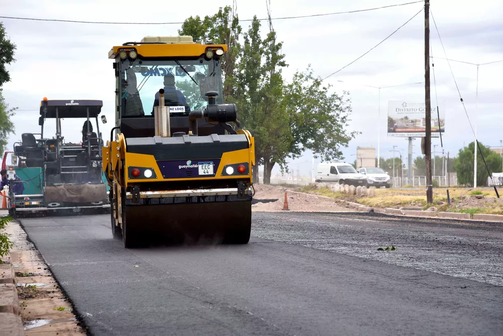 Lateral Norte de Acceso Este (5)