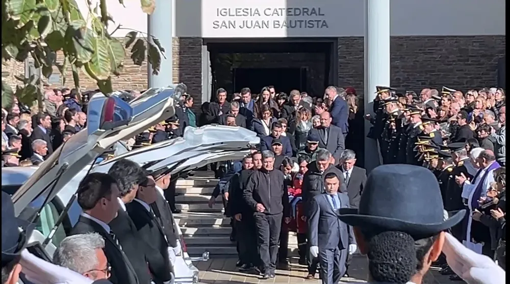 Funeral funcionarios muertos en tragedia helicóptero
