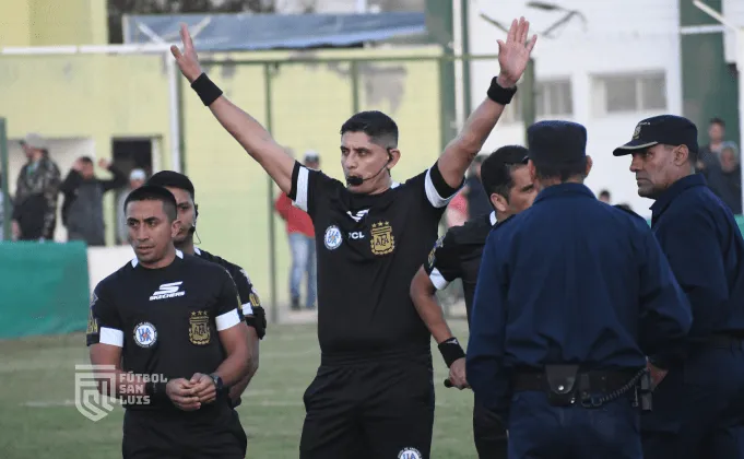 Federal A, clásico puntano suspendido