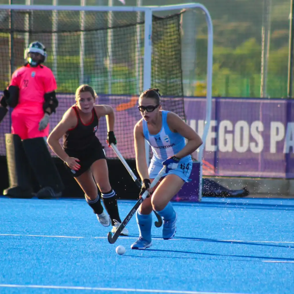 Hockey Cesped, Leonas, Milagros Alastra